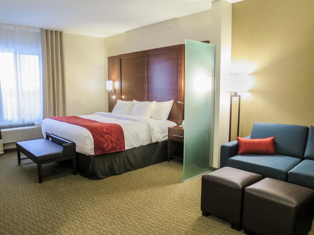 Comfort Suites Regina Exteriör bild