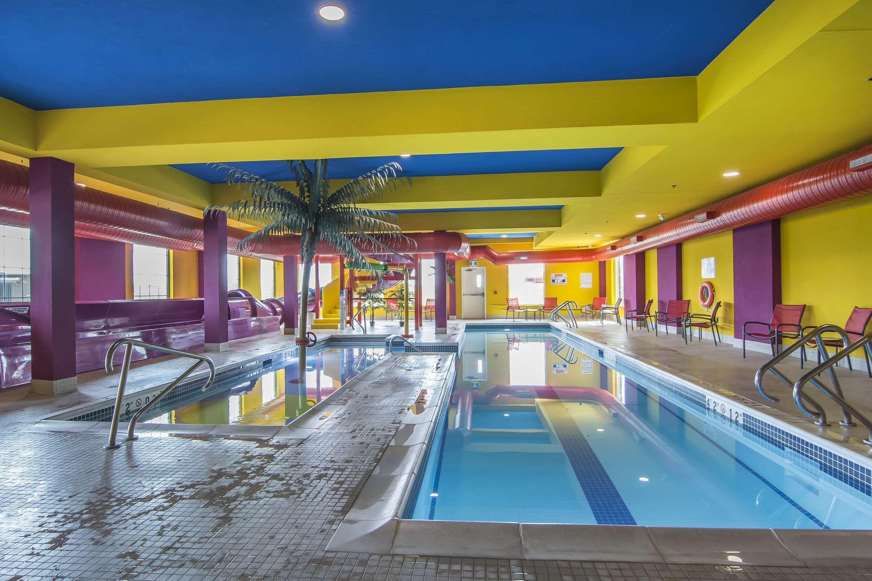 Comfort Suites Regina Exteriör bild